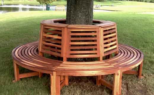 Скамейки из дерева - комфорт в саду