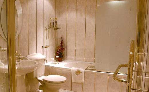 Панели ПВХ для ванной: современно, недорого, стильно